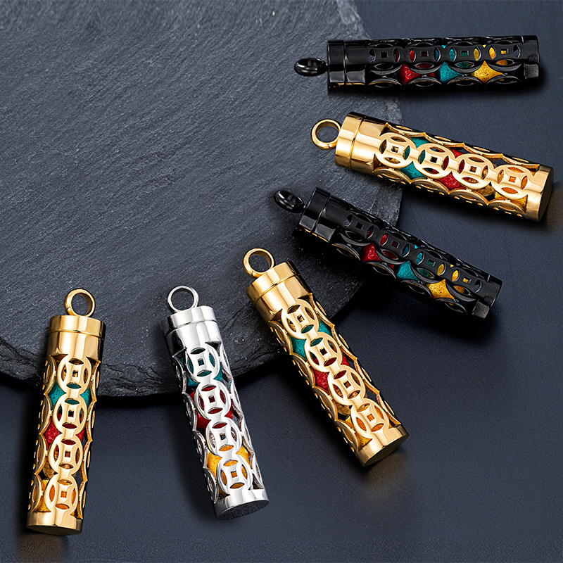 The Essenlace Pendant — Aromatherapy Necklace