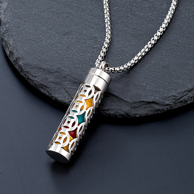 The Essenlace Pendant — Aromatherapy Necklace